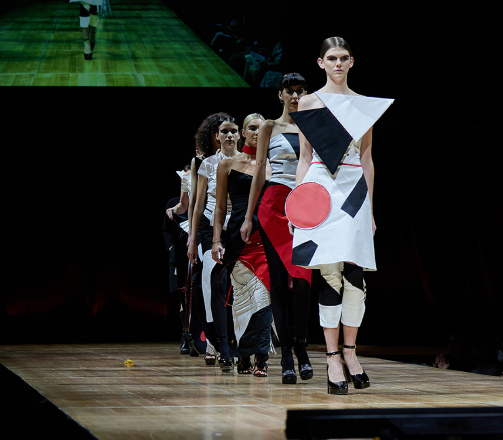 2022 Whitecliffe Fashion Show