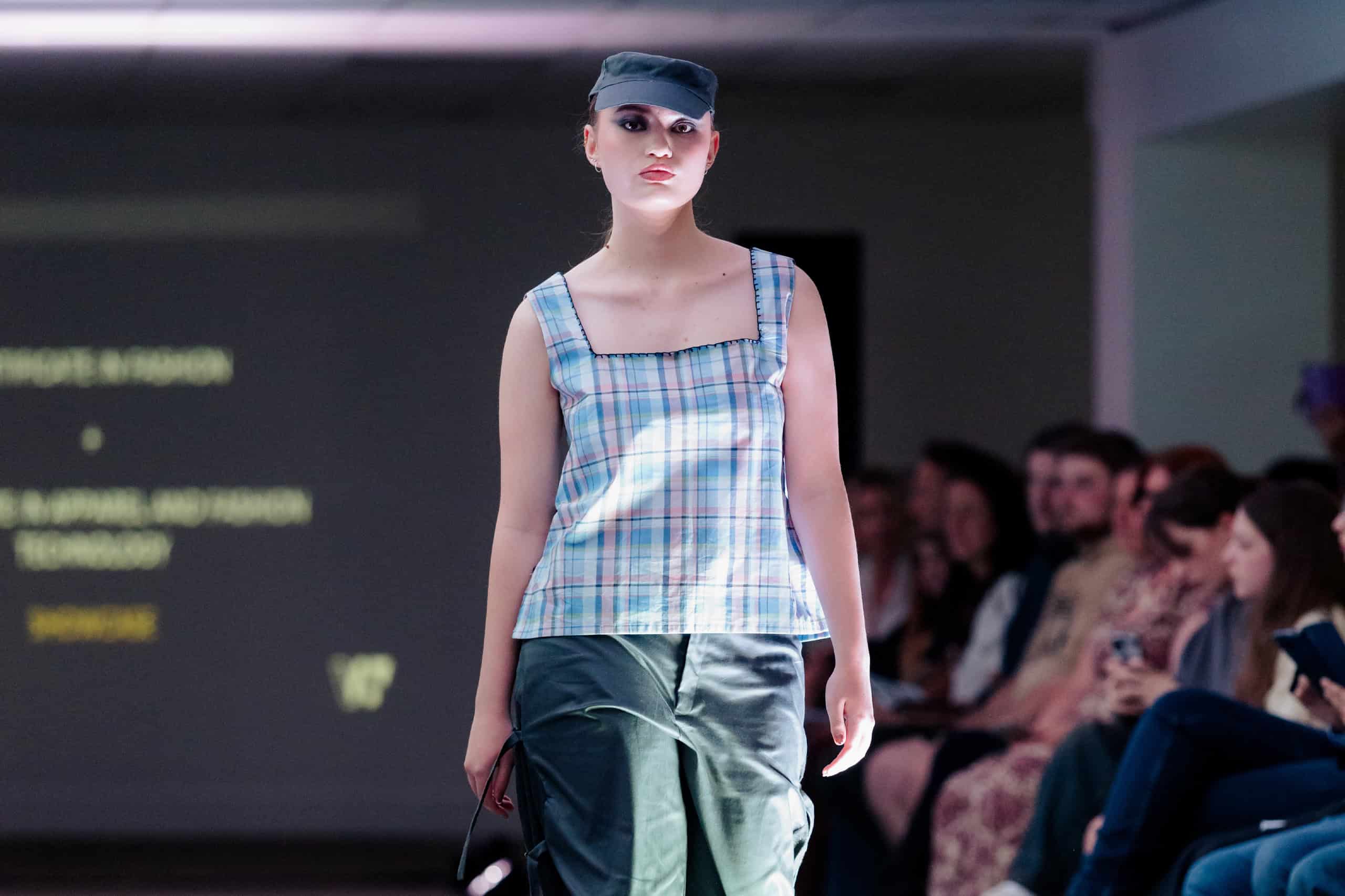 Certificate in Fashion