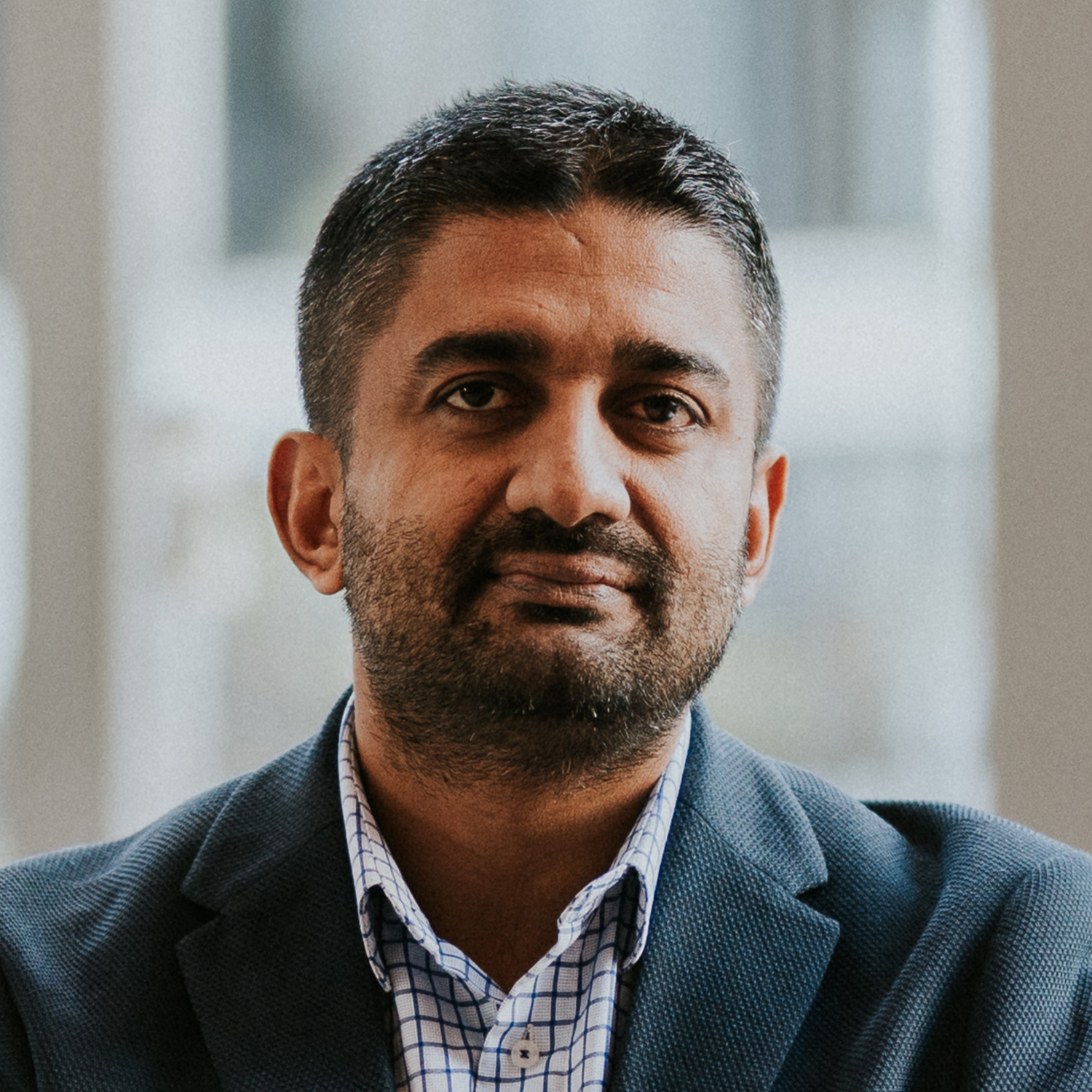Fahim Hussain, Director of Business Services, Leadership, employee, staff, Whitecliffe, team, member, Finance